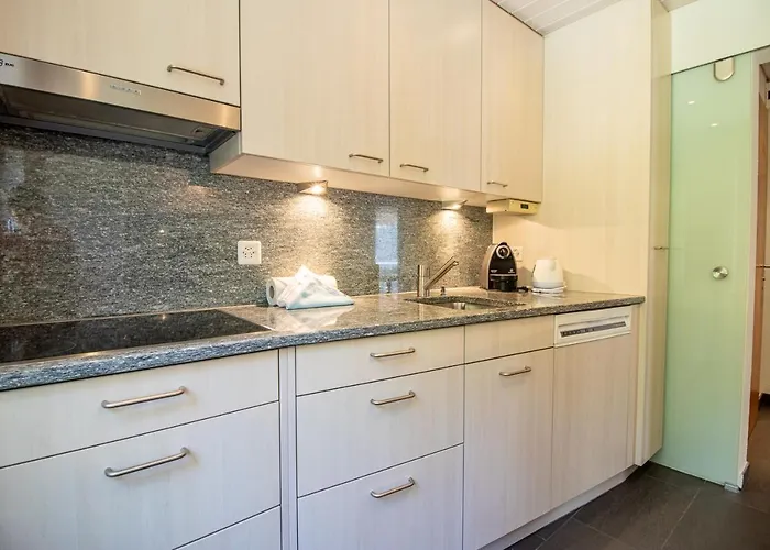 Utoring 412 By Arosa